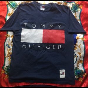 Vtg Tommy Hilfiger Big Logo T Shirt